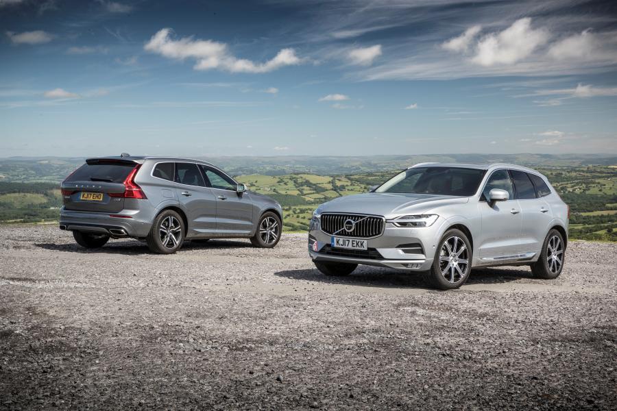 Volvo XC60 D5 R-Deisgn 2017 года  (UK) (фото 32 из 82)